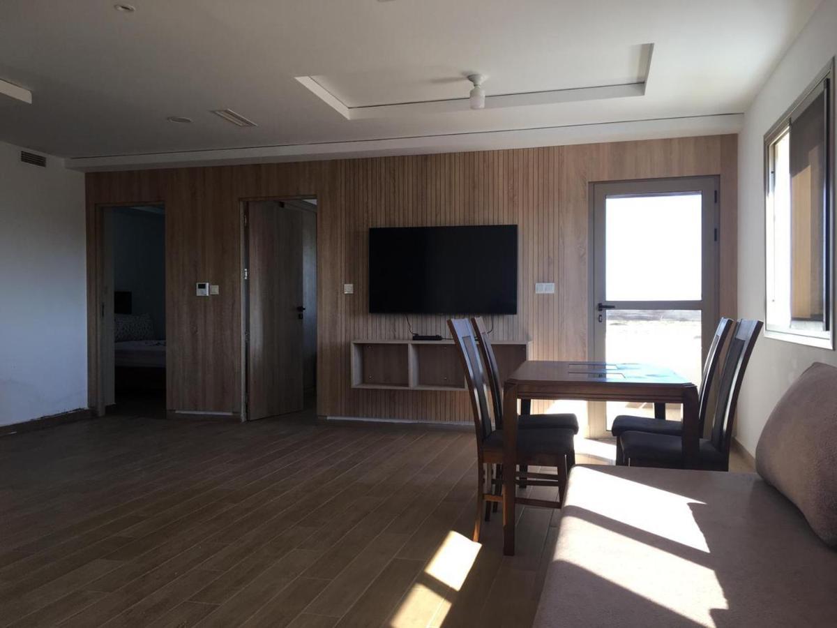 Apartement Haut Standing Avec Piscine A La Marina Saïdia Luaran gambar